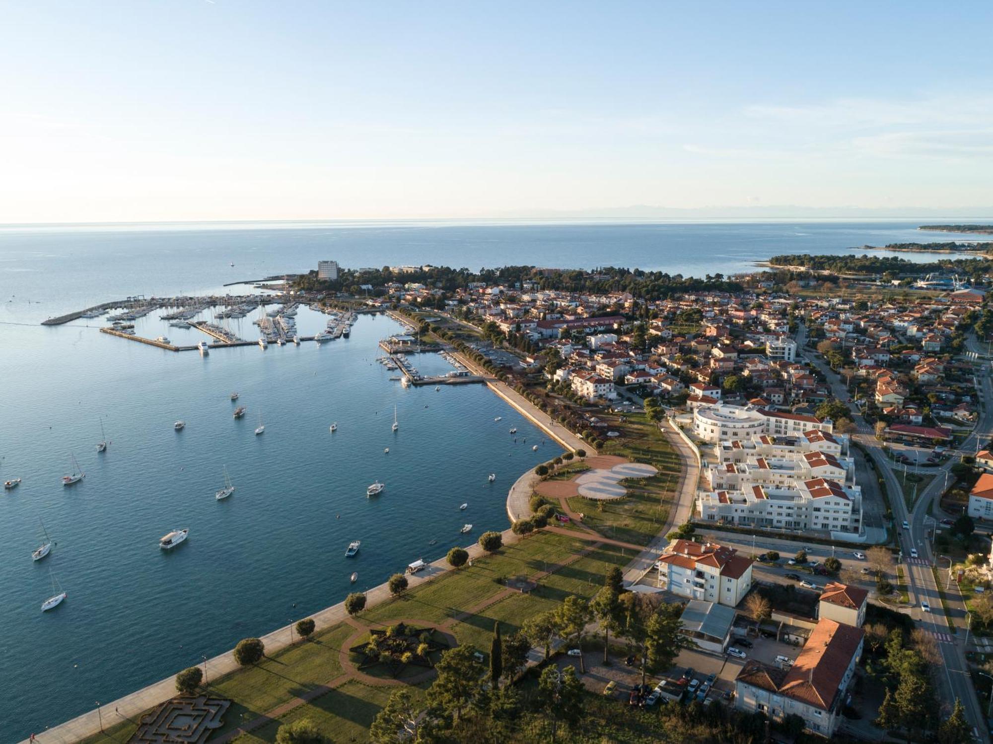 Humagum Sea View Apartment - Garden Palace Umag Dış mekan fotoğraf