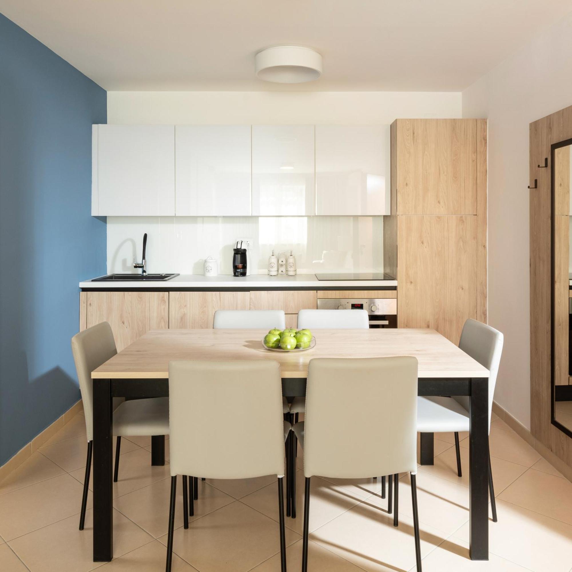 Humagum Sea View Apartment - Garden Palace Umag Dış mekan fotoğraf
