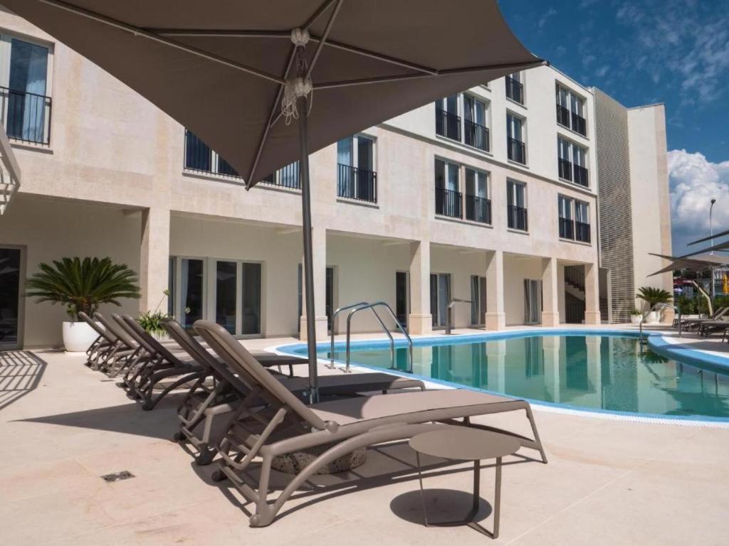 Humagum Sea View Apartment - Garden Palace Umag Dış mekan fotoğraf